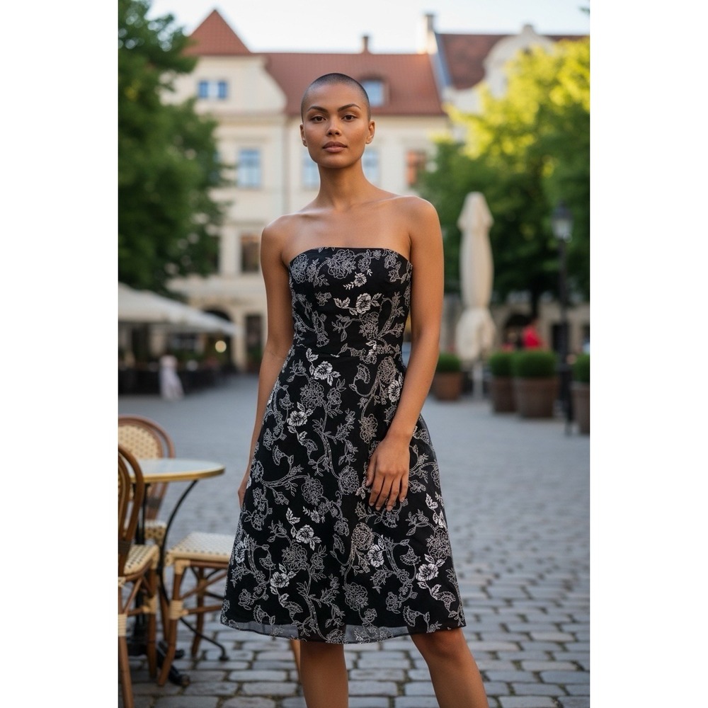 White House Black Market Strapless Dress Size 0 Print Lined Floral